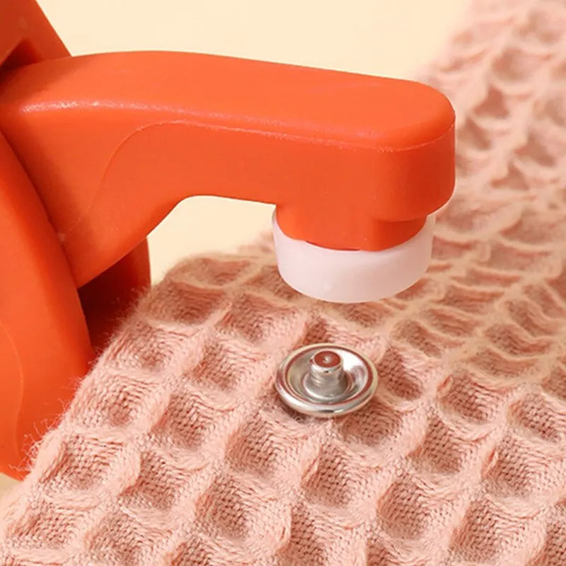 Pince à Boutons Pression + 50 Pressions