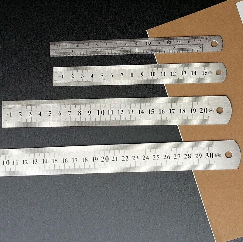 Réglets de Couture en Métal
